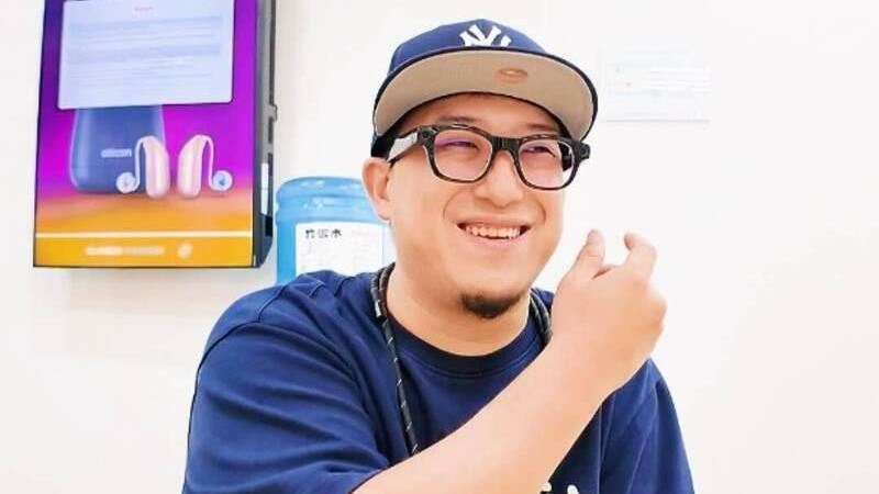 37歲網紅車禍手術失敗　左耳聽力受損