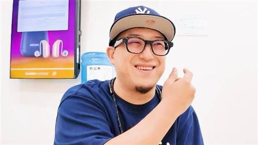 37歲網紅車禍手術失敗　左耳聽力受損