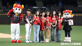 龍象大戰Apink加持　首戰吸引25158人進場