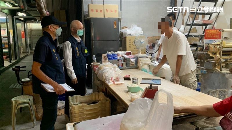 抓包黑心製麵店…加防腐劑「地下水做麵」