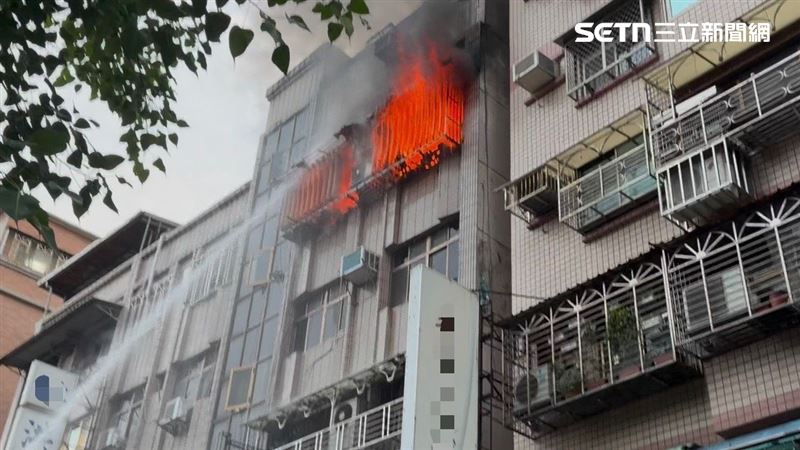 新／三重火警14歲兒命危…一家四口全送醫