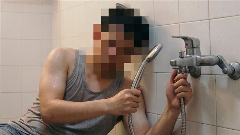 洗鴛鴦浴出人命！密友被電死…跟房東有關