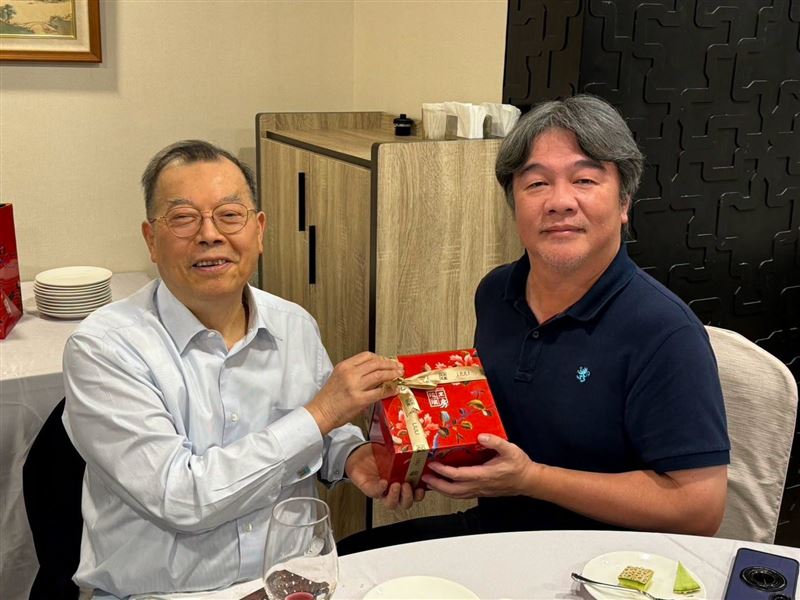 得知黃崇仁辭世的消息後，王必勝相當震驚不捨，在臉書發文悼念。（圖／翻攝自王必勝臉書）