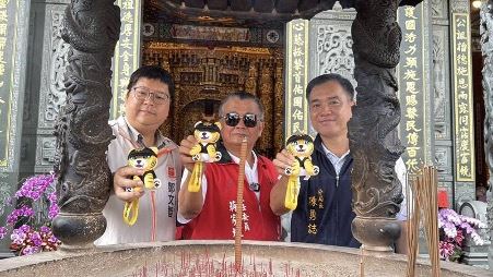 神明加持過的小錢虎。（圖／翻攝自屏東縣政府警察局屏東分局粉絲專頁）
