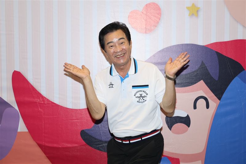 高群談對小孩教育方式。(圖/記者鄭孟晃攝影)