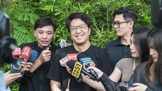 沈伯洋：不如我當市長，蔣萬安當立委？