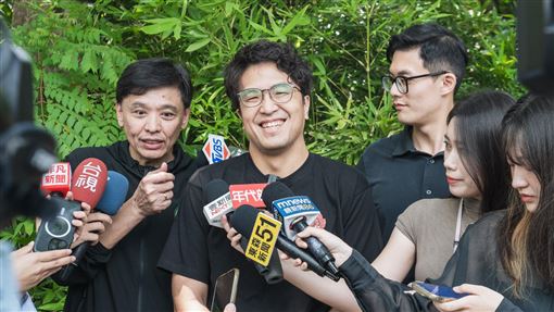 沈伯洋：不如我當市長，蔣萬安當立委？