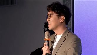 沈伯洋脫口秀狂臭蔣萬安：讓我想選北市長