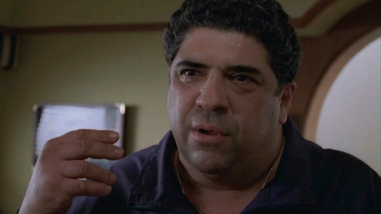 文森特・帕斯托雷(Vincent Pastore)以美劇《黑道家族》走紅,如今卻傳出離世消息。(圖/翻攝自X平台)