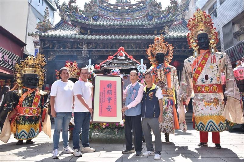 相隔百年再次交流。(圖/翻攝自綏靖侯-嘉義城隍廟粉絲專頁)
