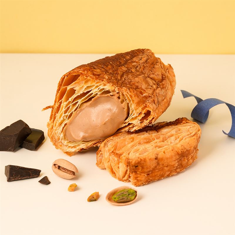 開心果巧克力-千層派。(圖/品牌業者提供)
