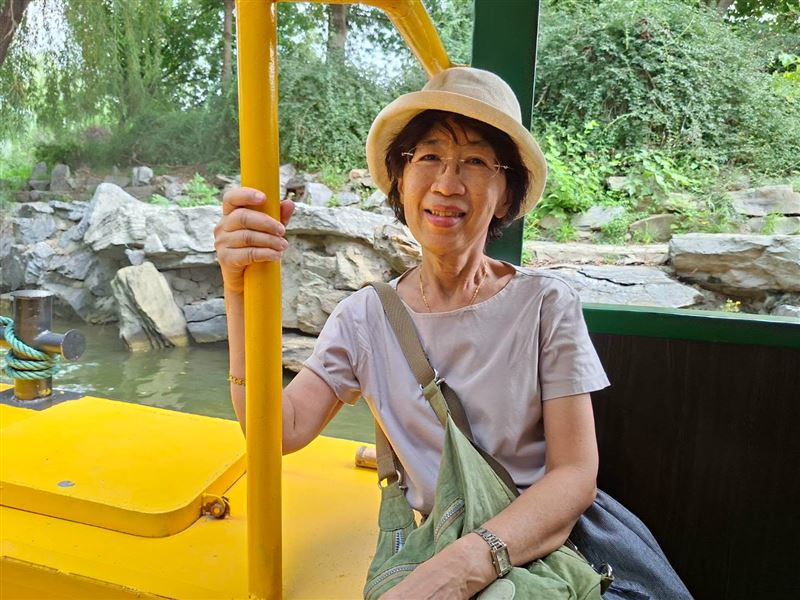 陳佩琪今(3)天回擊,她身為醫生出國旅遊,習慣隨身帶些常備藥,從COVID-19流行期開始就自購血氧機、隨時放在身邊,旅遊也不忘帶上它,這有什麼問題?(圖/翻攝自陳佩琪臉書)