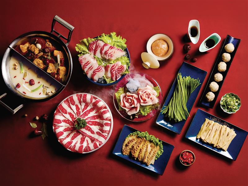 這一鍋餐飲集團自8月3日起推出「會員寵粉計畫」，預計送出3,000份、每份價值1,880元的「這一鍋雙人套餐」，總價值超過560萬元。（圖／品牌業者提供）