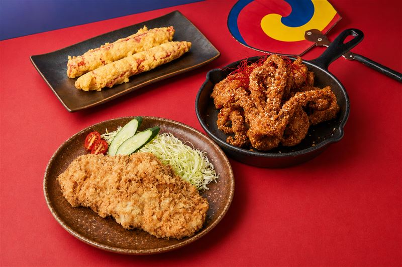 韓啵韓式料理推出「霸氣告白！我愛爸」，APP會員2人以上同行內用，身分證對中「5、2、8」指定數字，即可依符合數量獲得指定餐點招待。（圖／品牌業者提供）