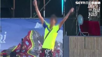 醉男亂入原民節台上嗨舞　達悟族全傻眼
