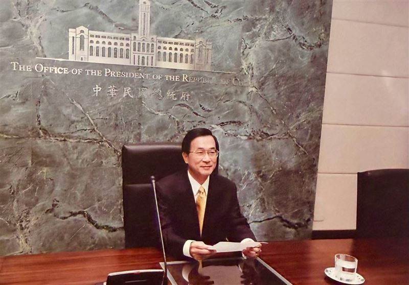 陳水扁回顧24年前的今天,他以總統身分用視訊直播發表演說,宣示「台灣中國一邊一國」(圖/翻攝自陳水扁Threads)