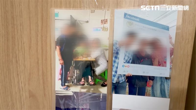 逢年過節的全家福,至今仍貼在房間牆上。死者妹妹邊指邊回憶那段再也回不去的溫馨時光,說著說著忍不住紅了眼眶。(圖/翻攝畫面)