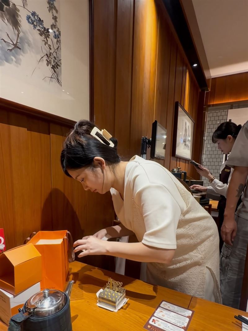 優格姐姐坦言生病後胖了7公斤,決定展開為期8週的瘦身計畫。(圖/翻攝自FB @優格-doremi 姐姐)