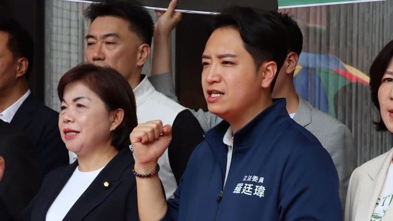 學者:羅廷瑋本來可以是個十分勵志的故事