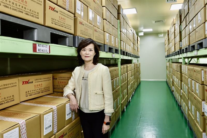 台灣東洋總經理侯靜蘭表示,將持續提高自製新藥與高技術門檻藥品的發展比重。(台灣東洋提供)