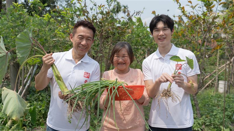 郭子乾分享父親節「付清」趣事。(圖/老人關懷協會提供)
