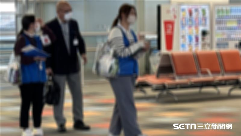 近日一名剛從日本京都、神戶旅遊返台的陳小姐表示,自己已連續三年到日本旅遊,返國前都會在機場遇到日本觀光廳人員進行問卷調查,從中也讓她深刻感受到,日本觀光能持續進步並非偶然,而是建立在長期蒐集觀光客意見與持續改善的制度之上。(示意圖/記者張雅筑攝)