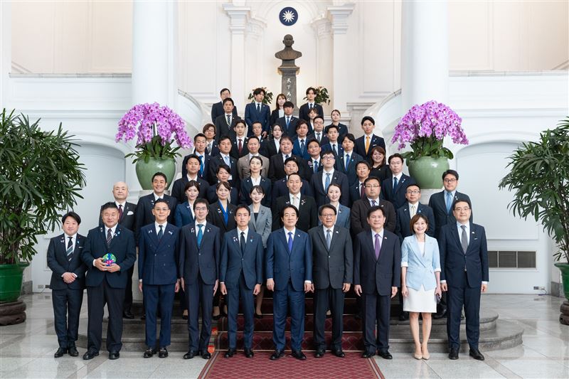 總統賴清德接見「日本自民黨青年局海外研修團」(圖/總統府提供)