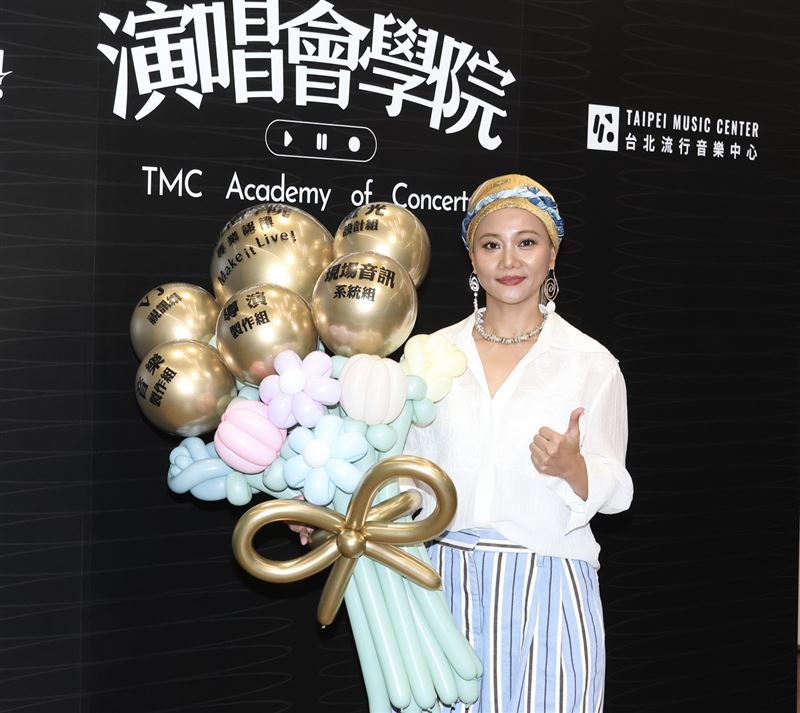 金曲歌后ABAO阿爆分享海外演出經驗。(圖/記者田俊彥攝影)