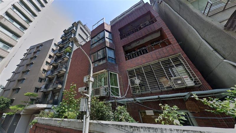 台開前董事長邱復生住家遭法拍，一拍底價高達1億5,825萬元，拍賣原因給付工程保留款。（圖／翻攝Google Maps）