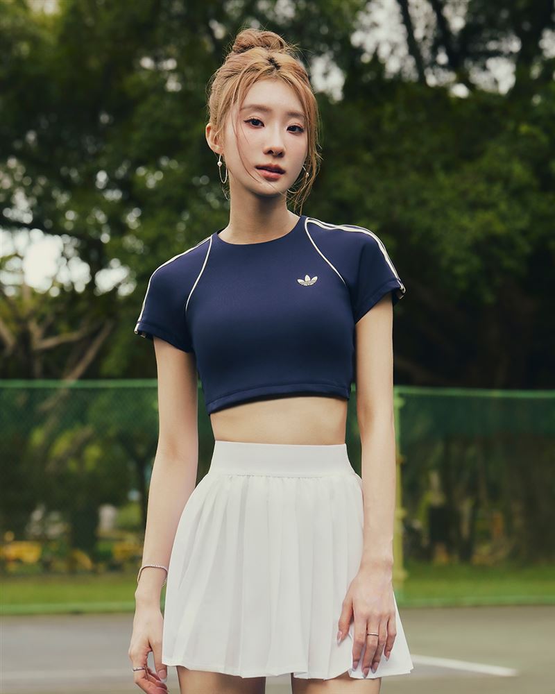 adidas Originals邀音樂創作人陳華演繹全新形象照。(圖/品牌業者提供)