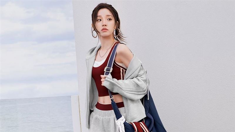 adidas Originals推新系列 約她們穿上身