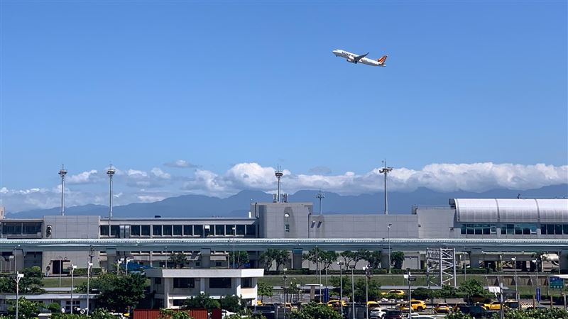無人機侵桃機管制區　跑道暫停影響9航班