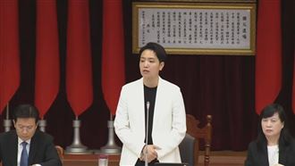 羅廷瑋「關麥」畫面被翻出！網轟：沒水準
