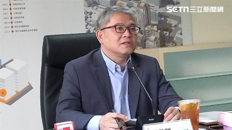 花敬群被質疑與兆基創辦人李建成是山友麻吉，並圖利兆基屋管，讓內政部、國家住都中心淪基金幫兇，他駁斥「兩人僅爬過一次山，且兆基案件多屬六都發包，住都中心案件僅佔三分之一，這樣的說法是扭曲抹黑。」（圖／記者陳韋帆攝影）