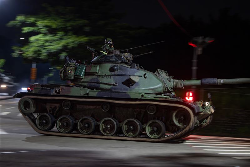 M60A3戰車快速前往重要目標實施防護演練(圖/軍聞社提供)