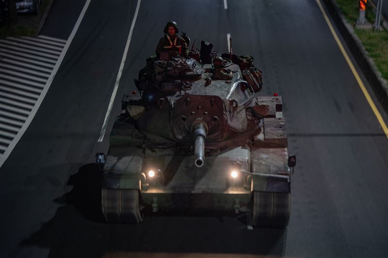 M60A3戰車快速前往重要目標實施防護演練(圖/軍聞社提供)