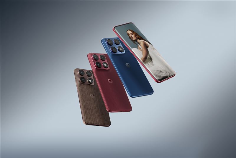 moto edge 70 pro推出PANTONE™ Chicory Coffee(木紋)、PANTONE™ Titan(藍織)、PANTONE™ Zinfandel(綢紅)三色