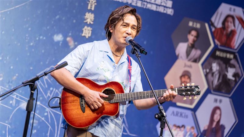 金曲歌王月燒20萬養3孩 曝癌妻治療近況