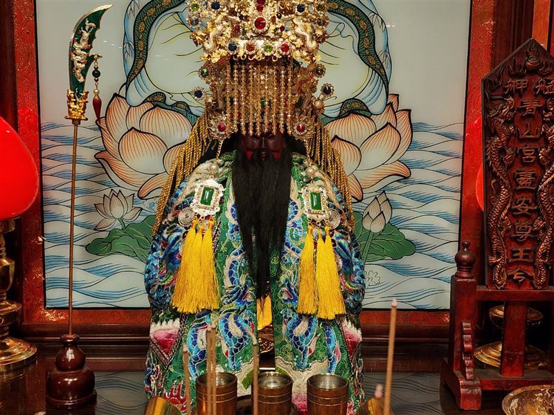 關聖帝君生日快樂!關公最疼這3種人「有心、用心、嘴巴甜的人」。拜對3件事招財轉運大賺金山。(圖/慧松居士恭繪 雲水堂提供)