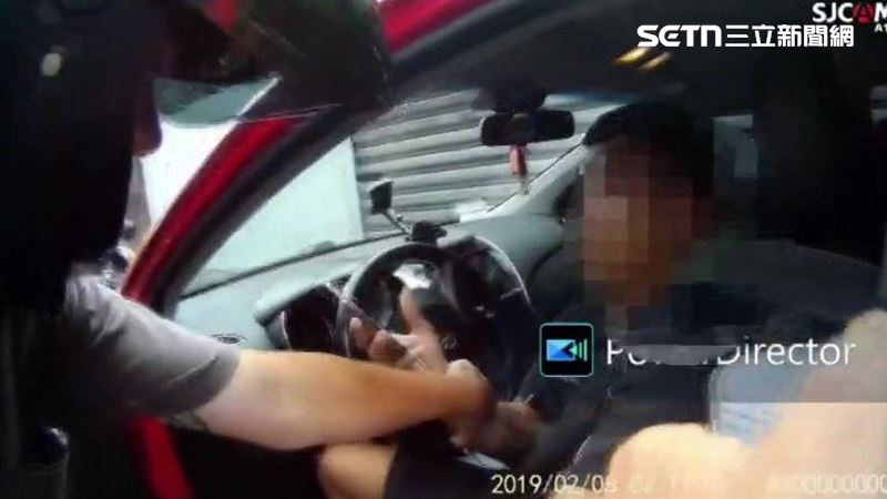 新竹市一起非法販售狗肉案,越南籍人士疑似長期販售狗肉,現場扣下約9公斤的犬隻屠體,其中一塊肉品竟然還能讀出晶片