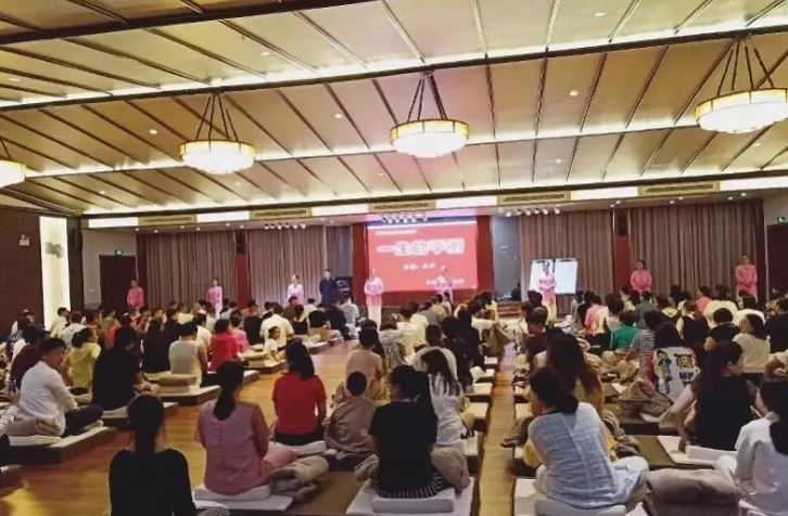 跟小林同期被關在學堂裡的有20至30位學員,以未成年人居多,他們大多是因不想上學等問題被送去矯正。(圖/翻攝南方都市報)
