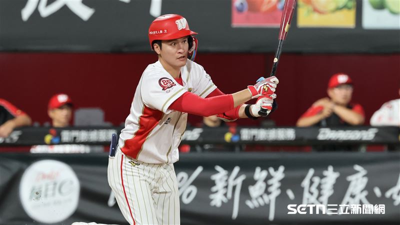 中職37年例行賽,味全龍捕手林辰勳。(圖/記者劉彥池攝影)