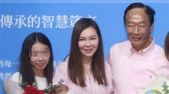 曾馨瑩甩尪緋聞勤練舞　女兒搭捷運被捕獲