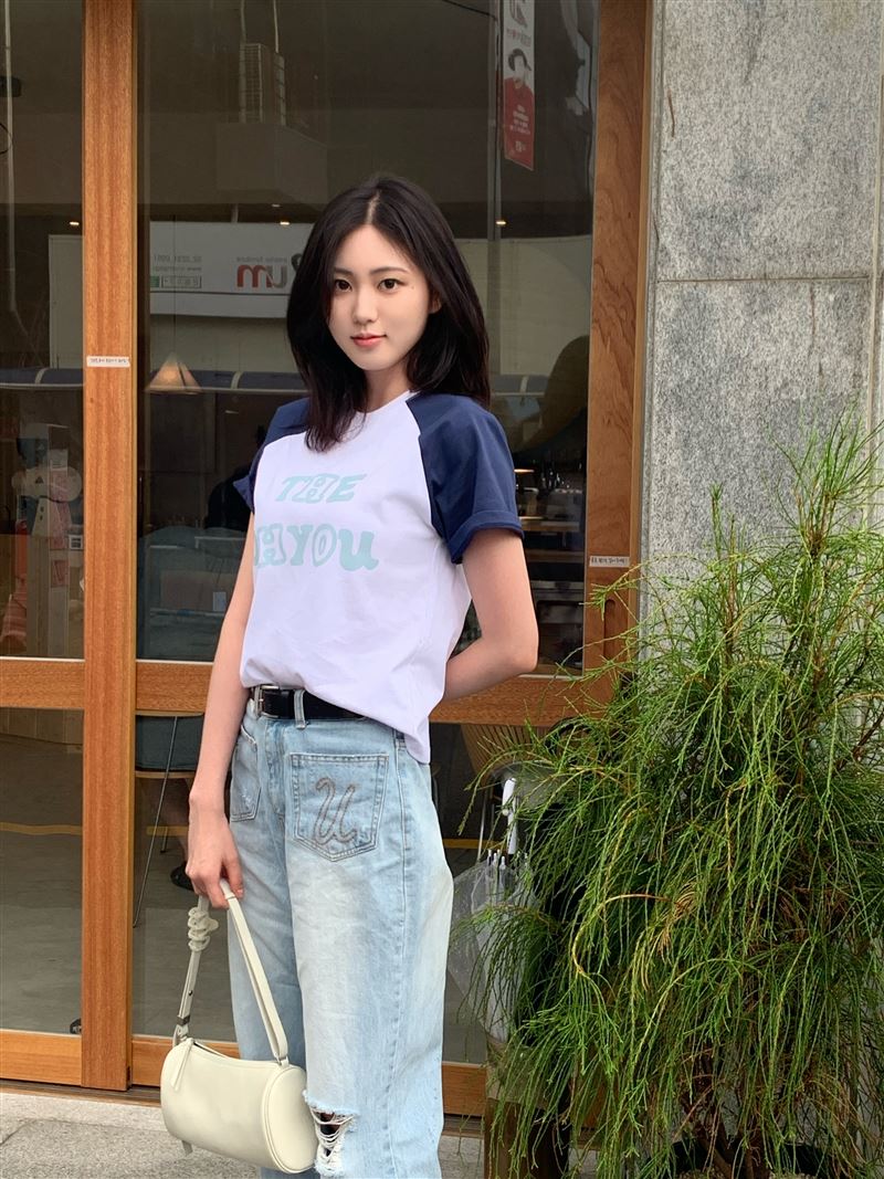 CLC成員恩彬(EUNBIN)即將告別演藝圈引退(圖/翻攝自IG @V)