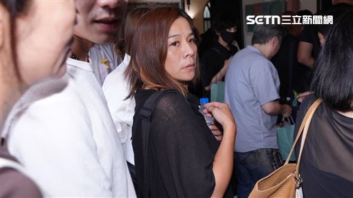 天后化妝師告別式！江美琪素顏送最後一程