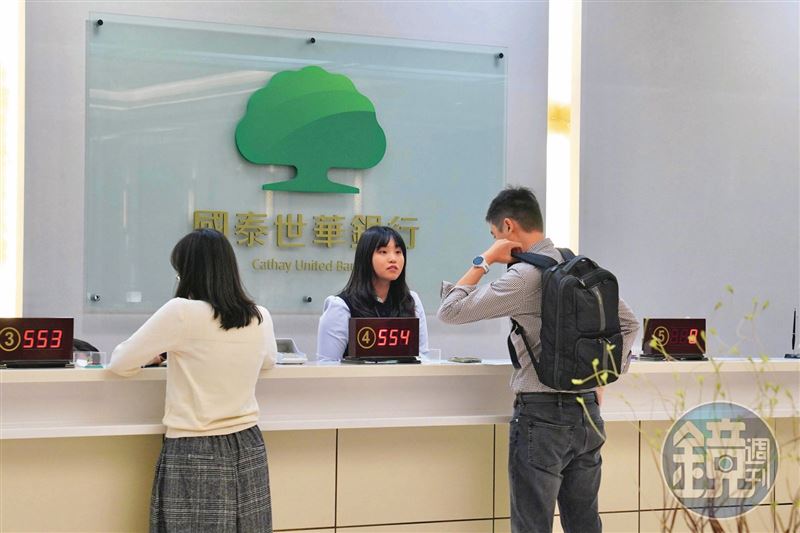李奕樵認為,年輕人可適度利用貸款建立曝險,讓人生各階段平均承擔市場風險。(圖/鏡週刊)