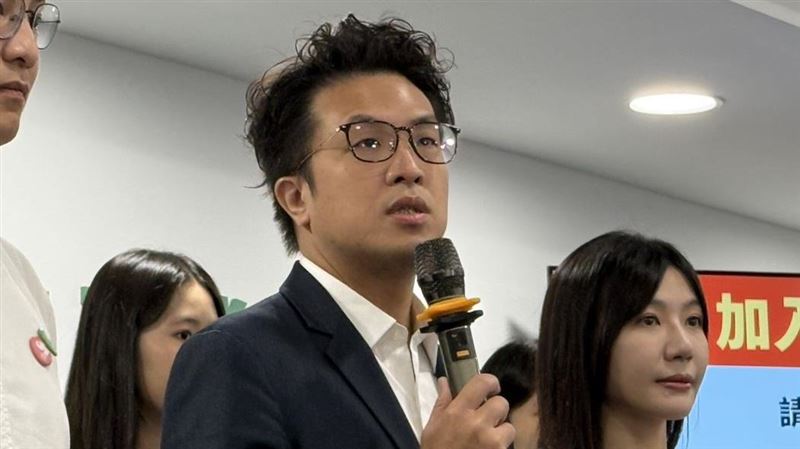 北市稱營養午餐廚餘給弱勢　沈伯洋發聲了