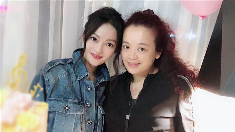 張韶涵發文追悼。(圖/翻攝自張韶涵臉書)
