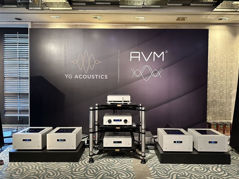 德國AVM則帶來OVATION CS 8.3 S旗艦級一體式串流CD擴大機,整合串流、CD、DAC、真空管前級、後級與唱頭放大功能。(圖/品牌業者提供)