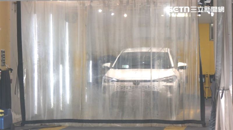 獨/全台最大鍍膜店保養 遭重踩拉轉試車